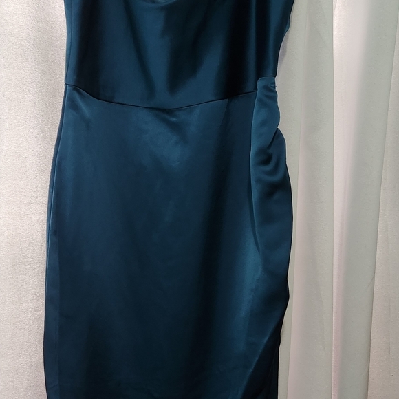 Brand New Ever New Laura Satin Cowl Dress - Picture 2 of 5